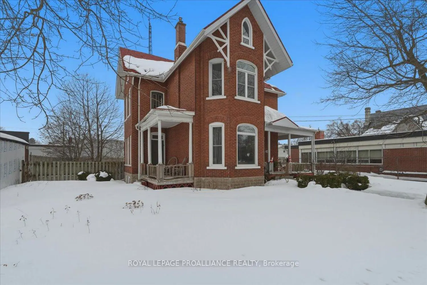 246 Colborne Street photo 3