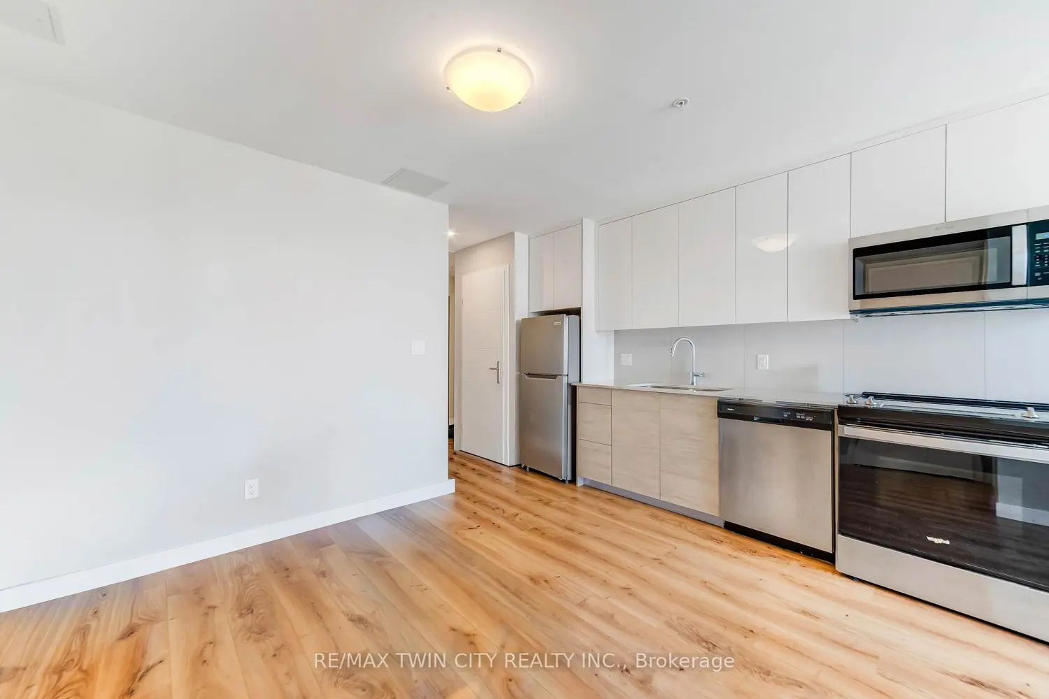 Additional image 4 of 60 Frederick Street 2705