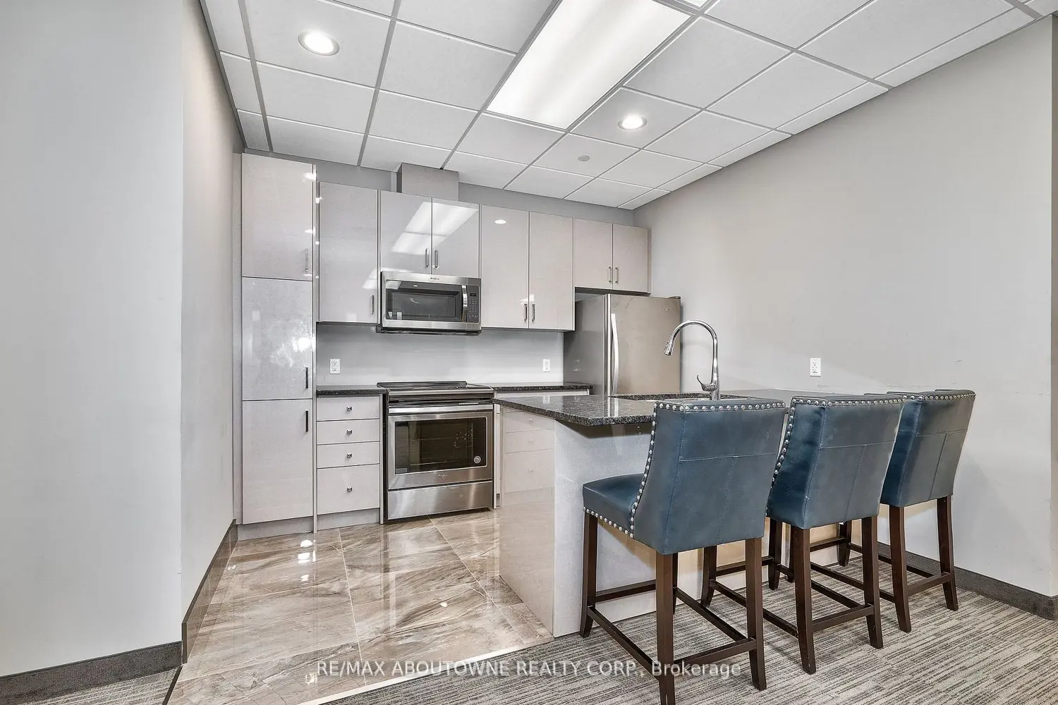 Additional image 19 of 2490 Old Bronte Road 306