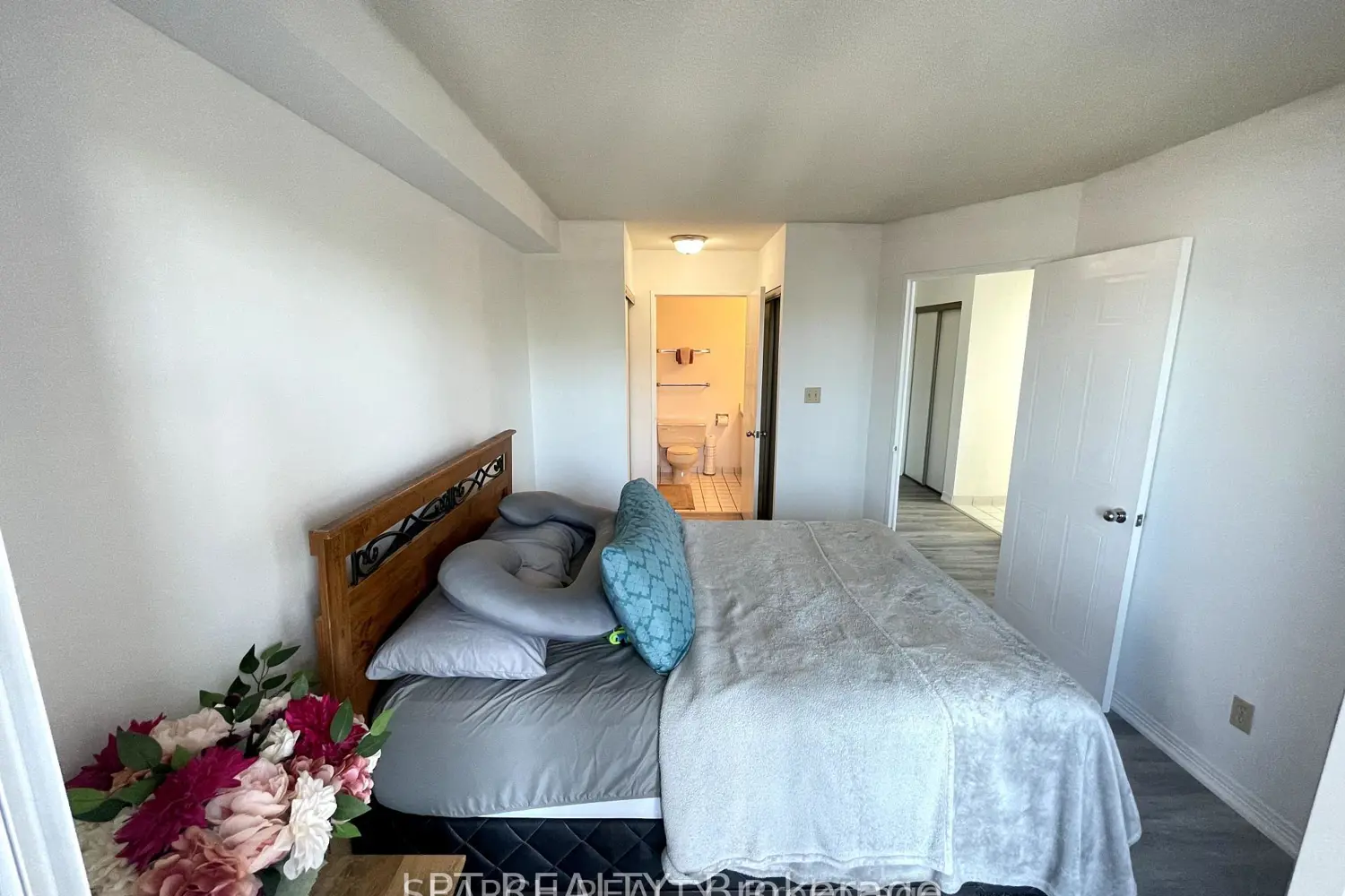 Additional image 17 of 711 Rossland Road 505