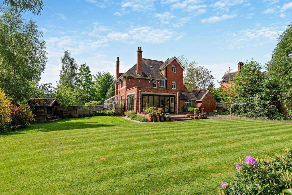 Additional image 2 of 7 bed detached house for saleKennedy Road, Shrewsbury, Shropshire SY3
