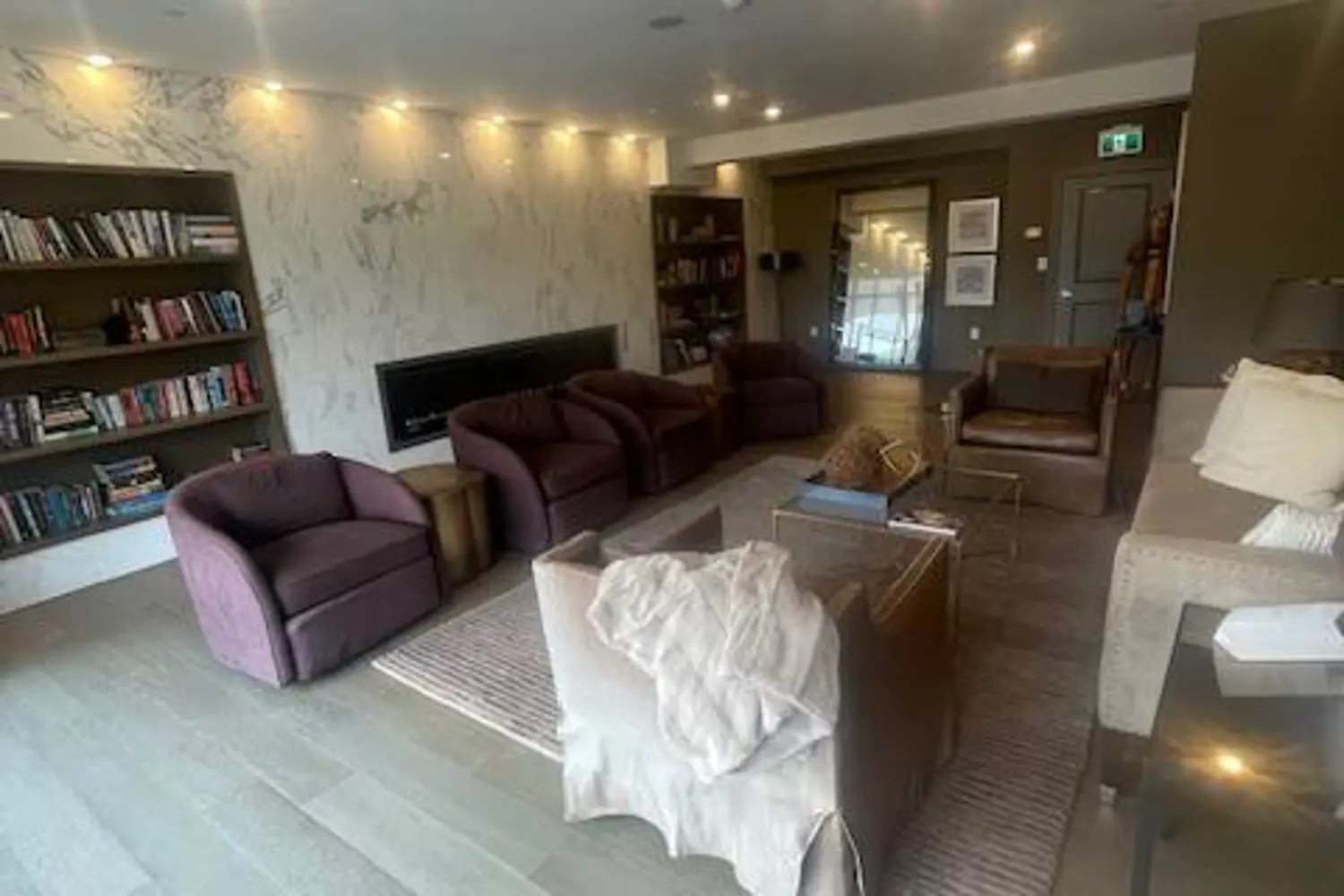 Additional image 16 of 150 Wellington Street Unit 612