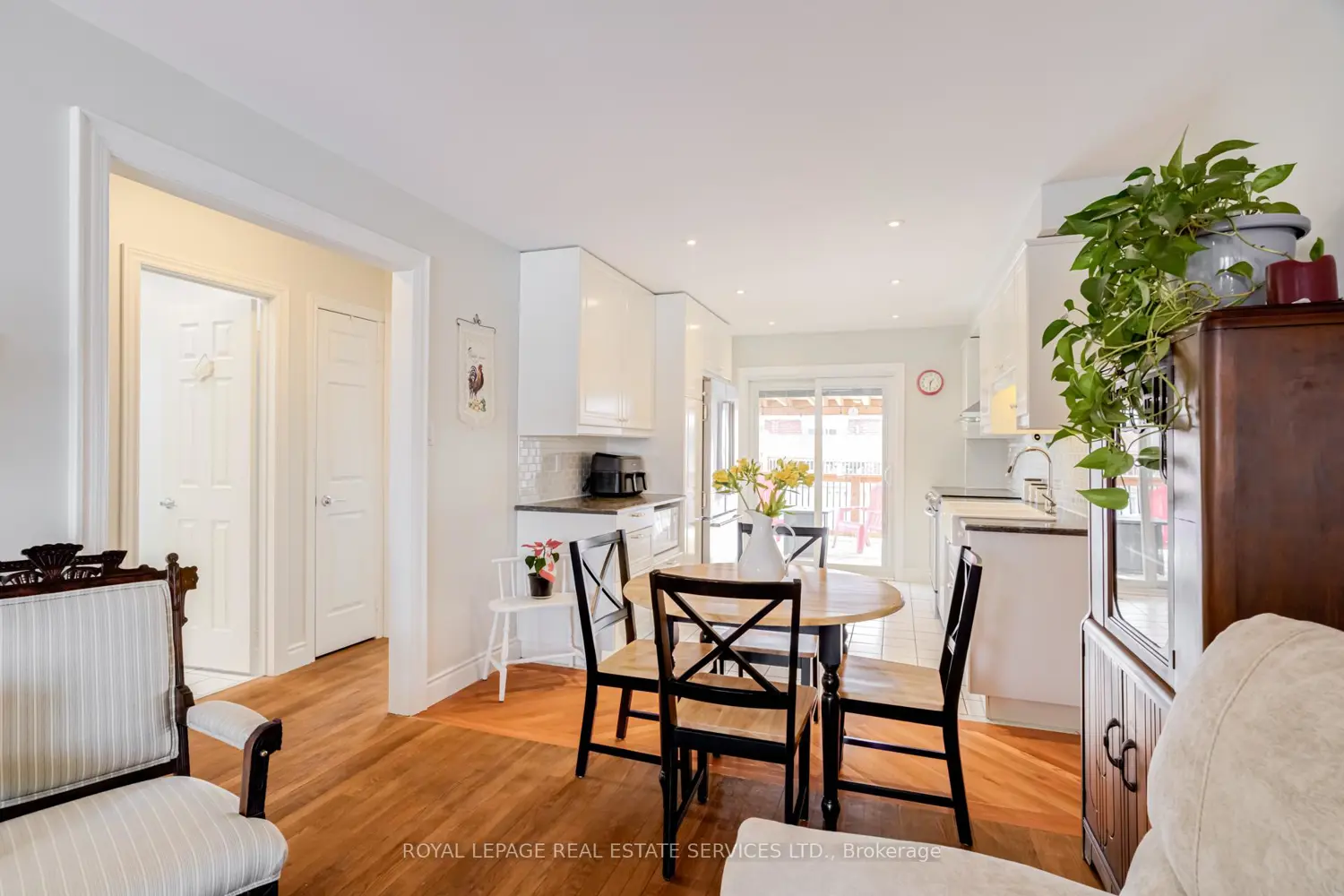 Additional image 5 of 92 Gray Avenue