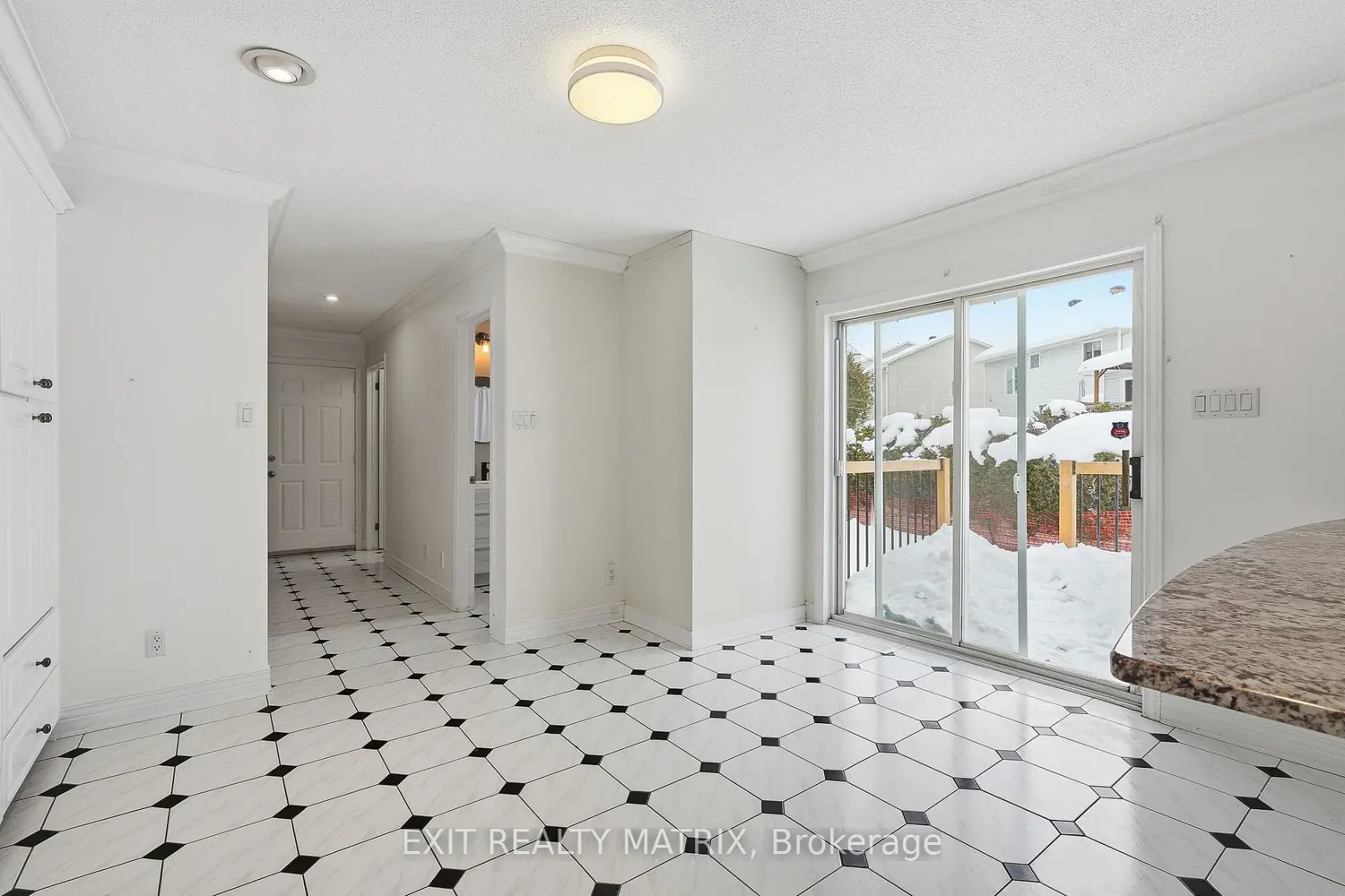 Additional image 6 of 203 Montee Outaouais Road