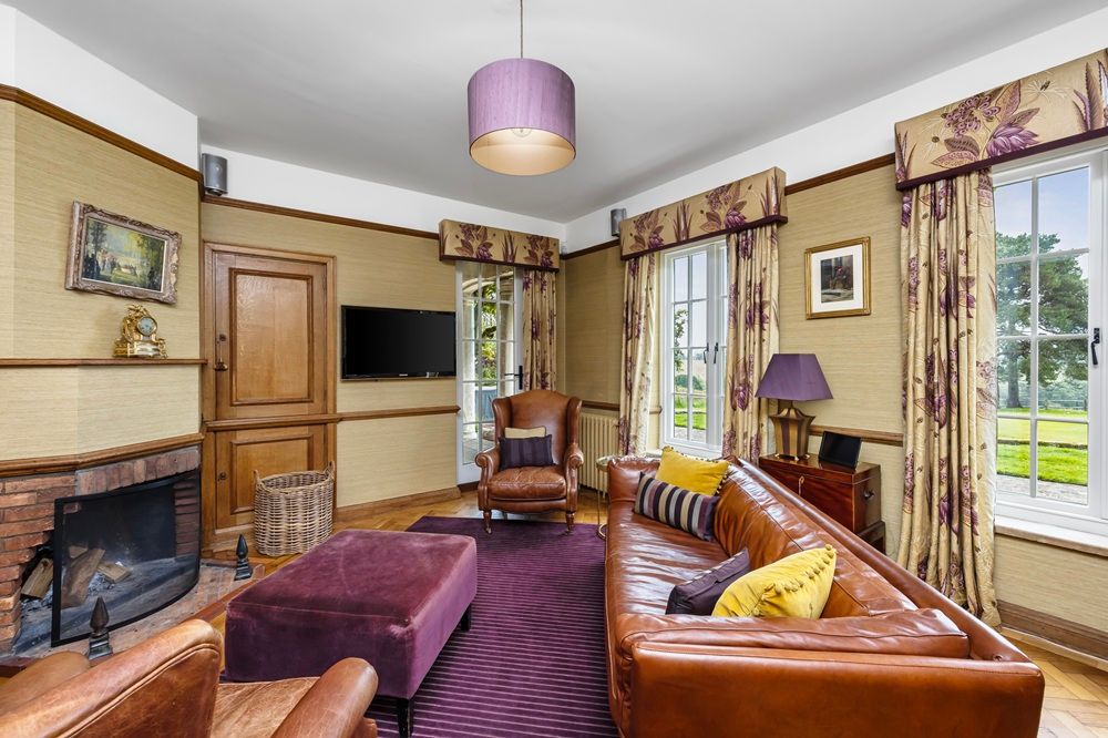 Additional image 14 of 7 bed detached house for saleGrouse Road, Horsham RH13