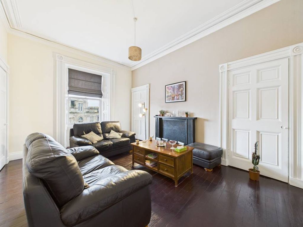 Additional image 2 of 3 bed flat for saleHigh Street, Lanark ML11