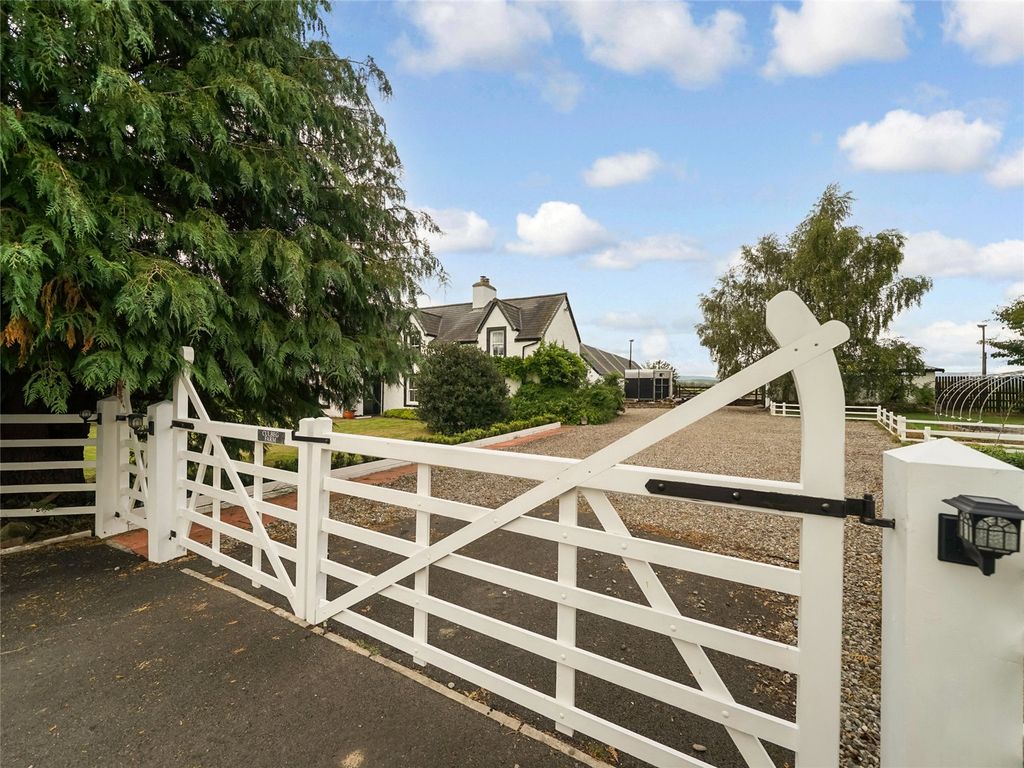 Additional image 2 of 4 bed detached house for saleKippen, Stirling FK8