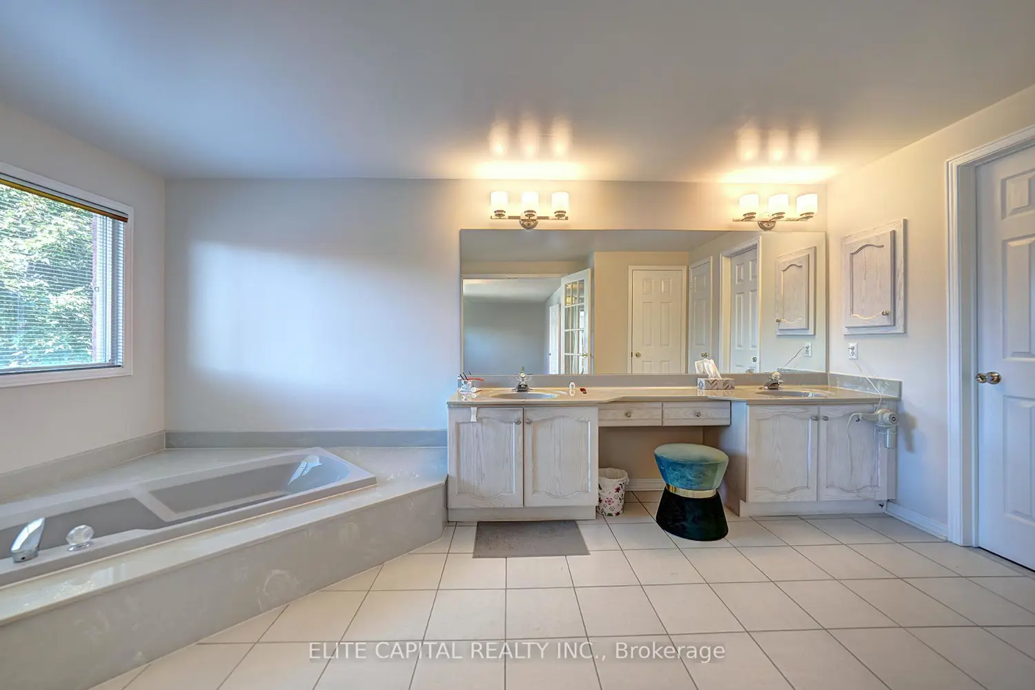Additional image 13 of 36 Ashcott Street, Toronto