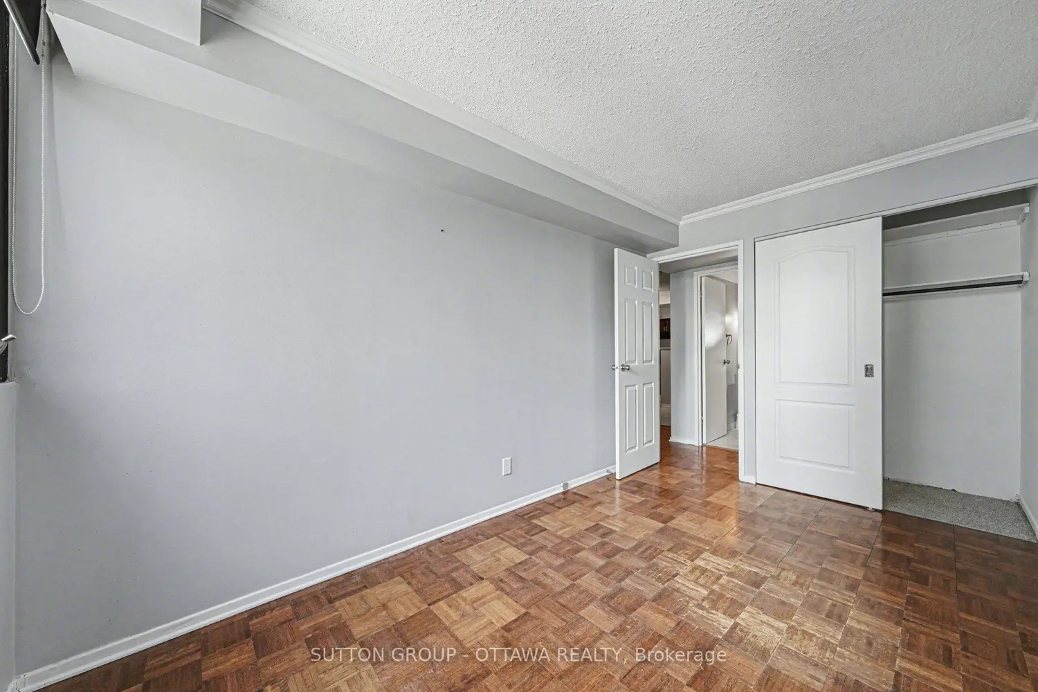Additional image 12 of 200 Bay Street 1004