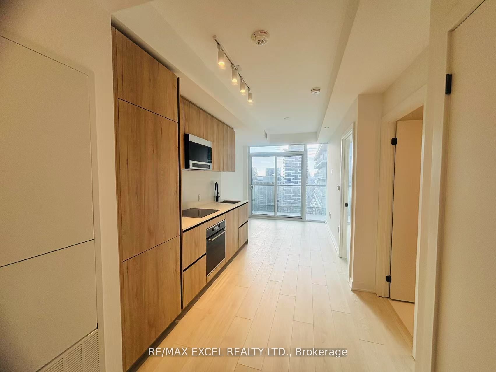 3404-127 Broadway Avenue, Toronto, ON, M4P 1V4