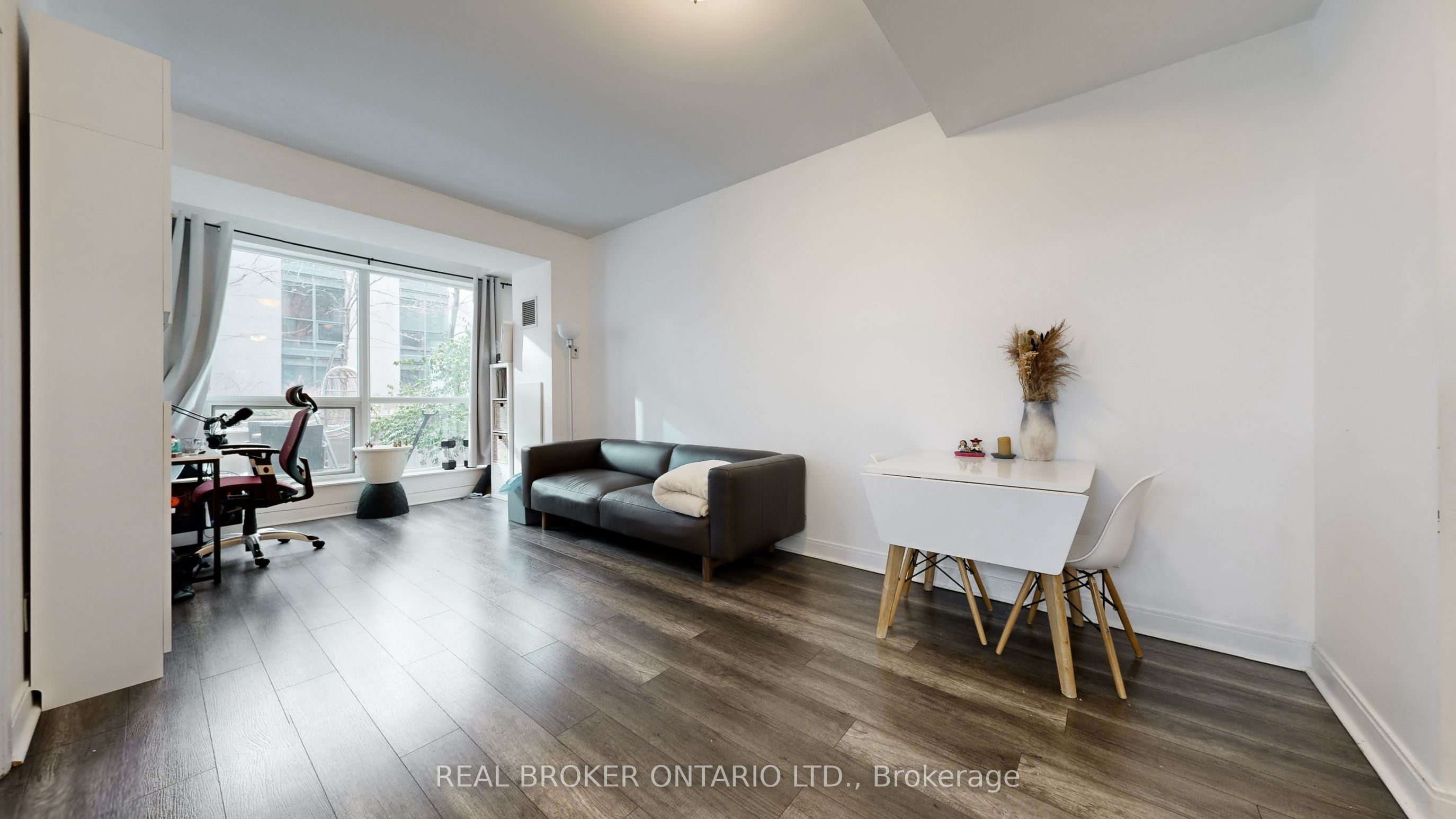 Additional image 4 of 313-38 The Esplanade N/a, Toronto, ON, M5E 1A5