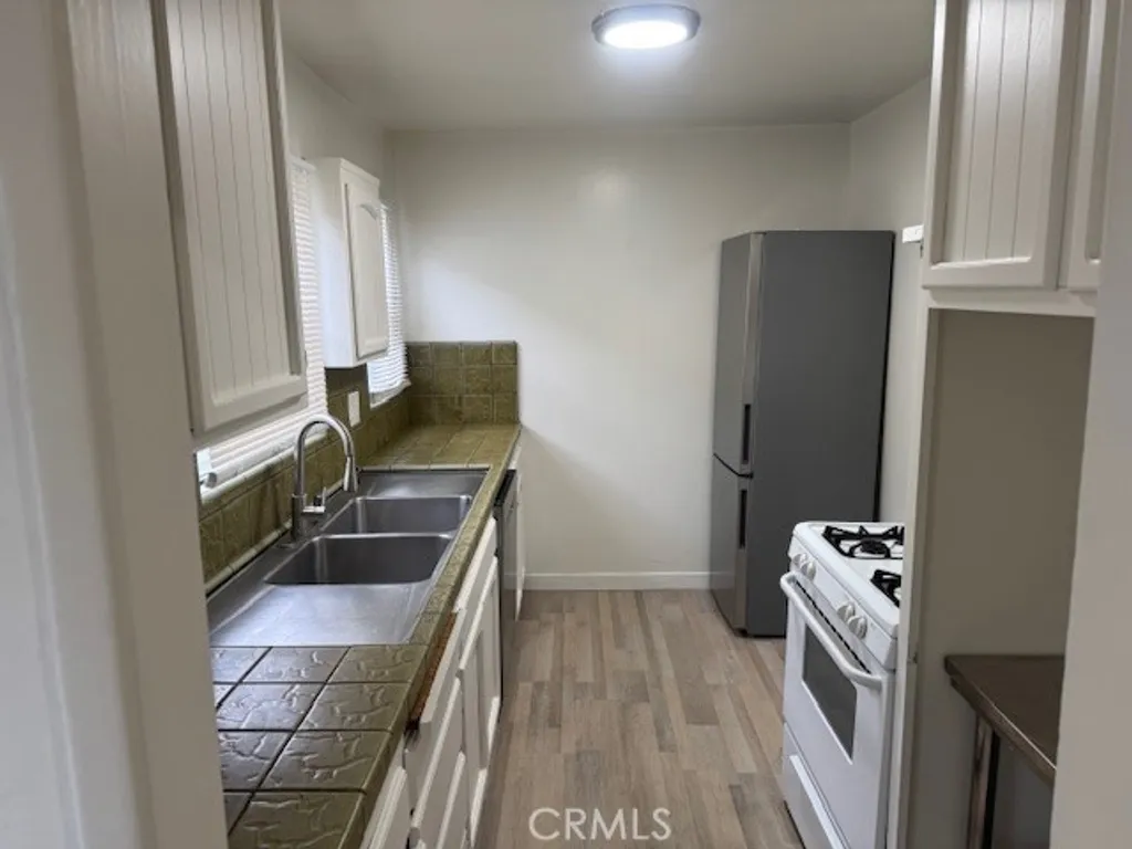 Additional image 17 of 1835 1st st, Long Beach, CA 90802