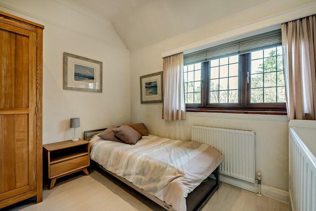 Additional image 13 of 5 bed detached house for saleTydehams, Newbury, Berkshire RG14