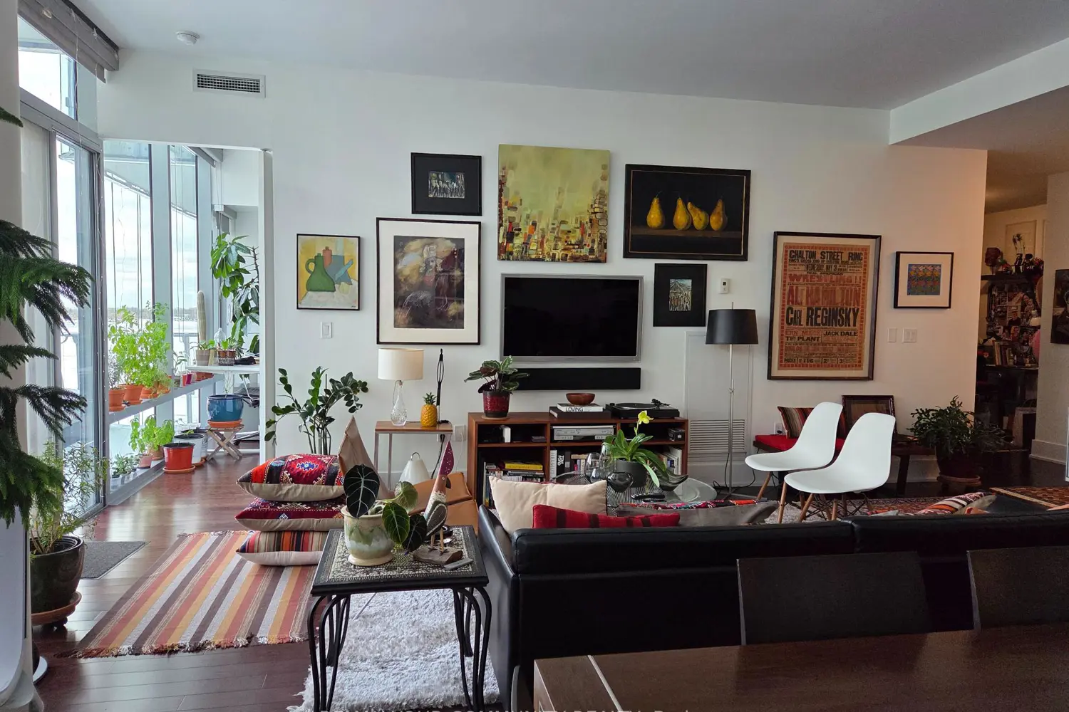 Additional image 3 of 39 Queens Quay 815