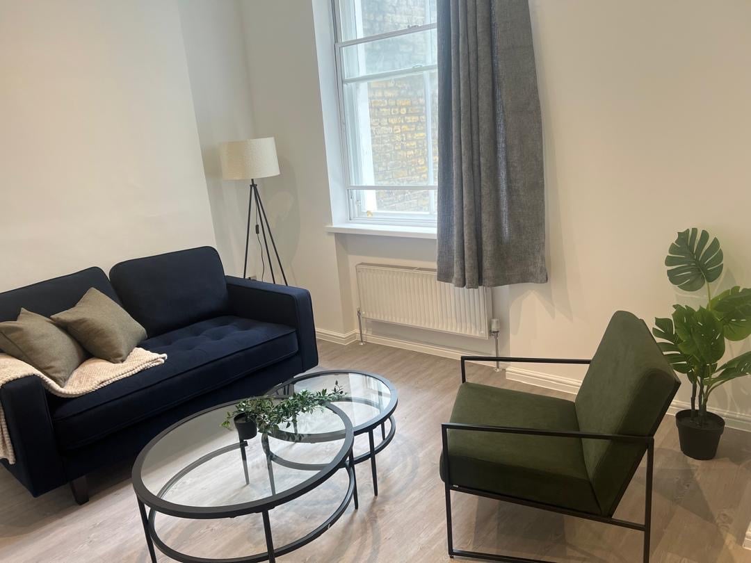 Additional image 2 of 1 Bed Flat, Earls Court Road, SW5, N1 7GU