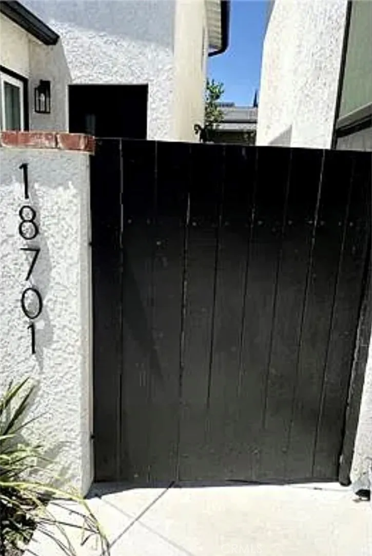 Additional image 23 of 18701 Sunburst St, Northridge, CA 91324