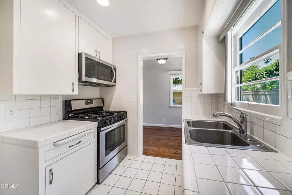 Additional image 5 of 499 N Oakland Avenue, Pasadena, CA 91101