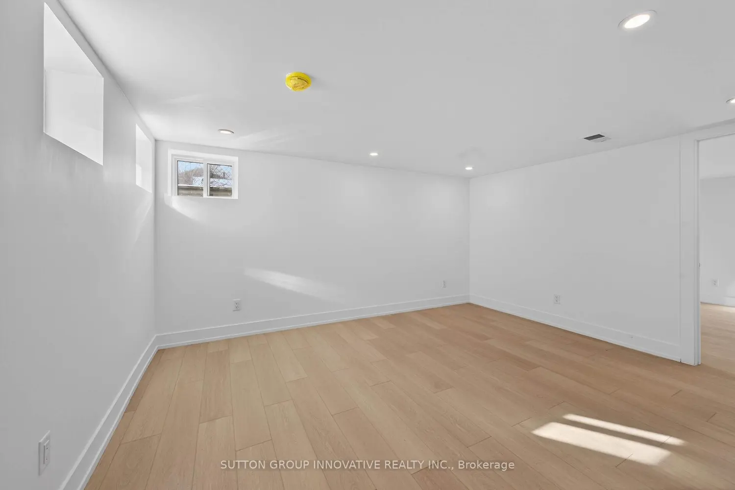 Additional image 14 of 124 Corman Avenue