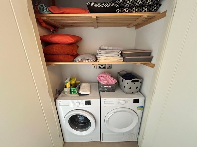 Additional image 10 of 3 bed flat for sale35 Pwllycrochan Avenue, Colwyn Bay LL29