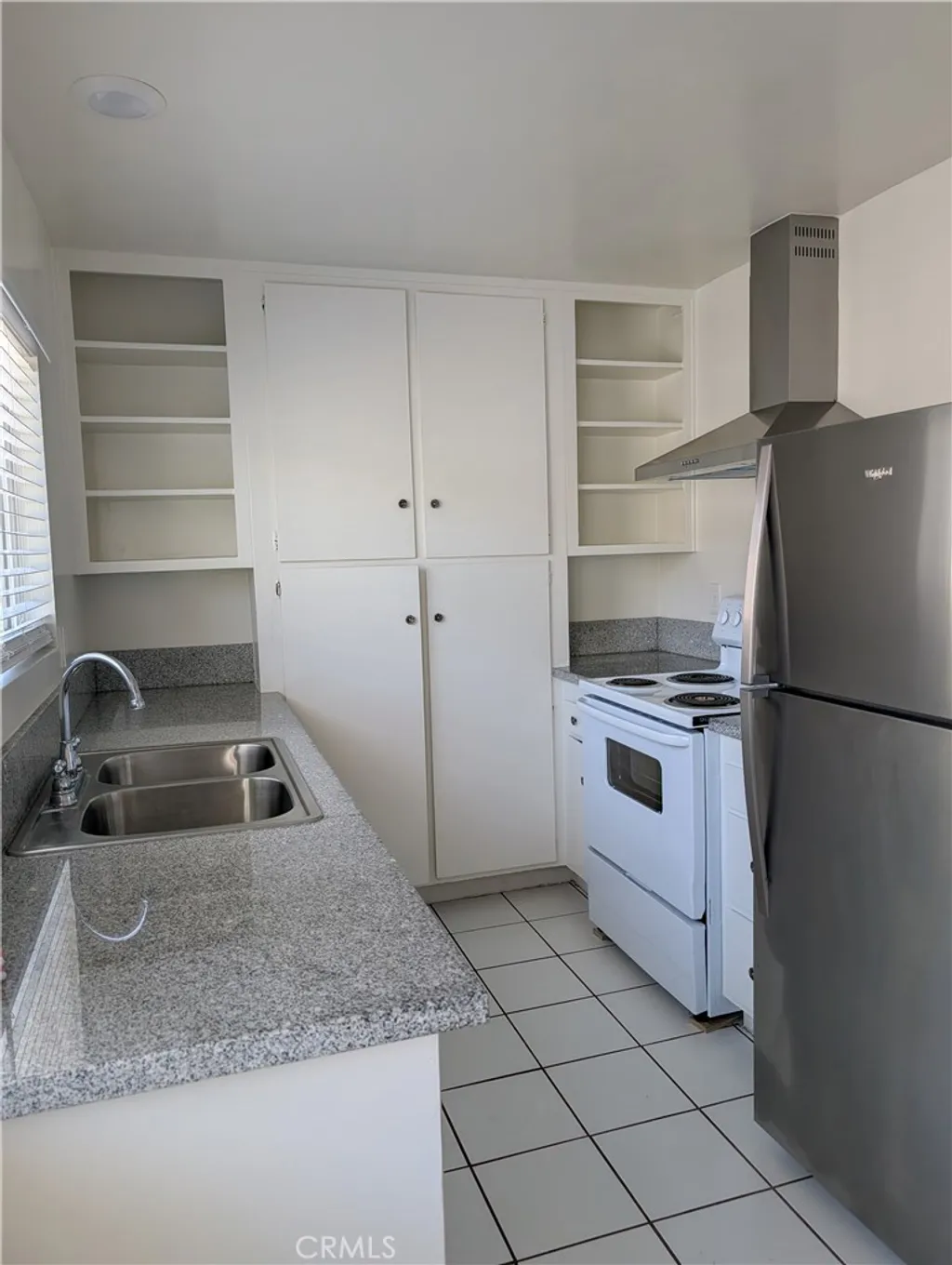 Additional image 10 of 665 W Altadena Dr Unit 26, Altadena, CA 91001