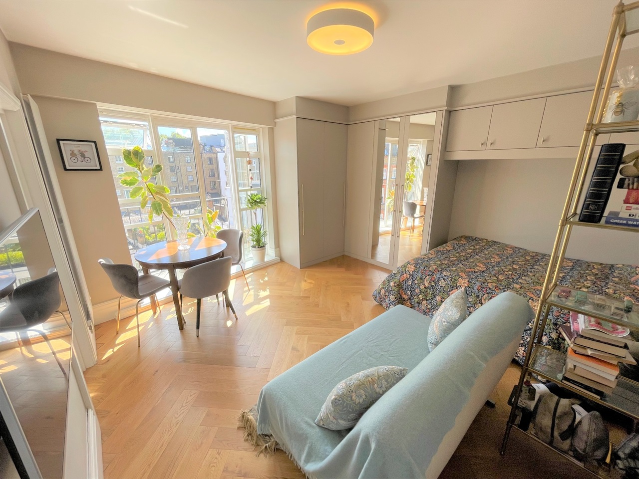 Studio Flat, Courtfield Gardens, SW5, N1 7GU