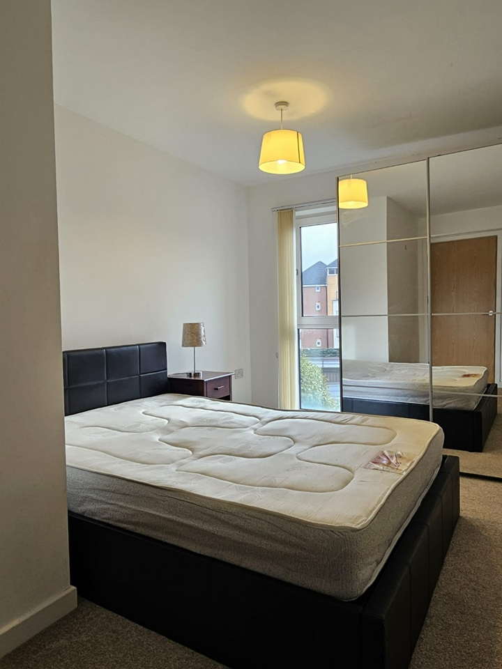 Additional image 10 of 2 Bed Flat, Madison Walk, B15, N1 7GU