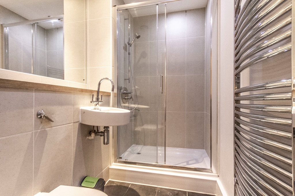 Additional image 15 of 2 Bed Flat, St. Martins Gate, B2, B2

4TH