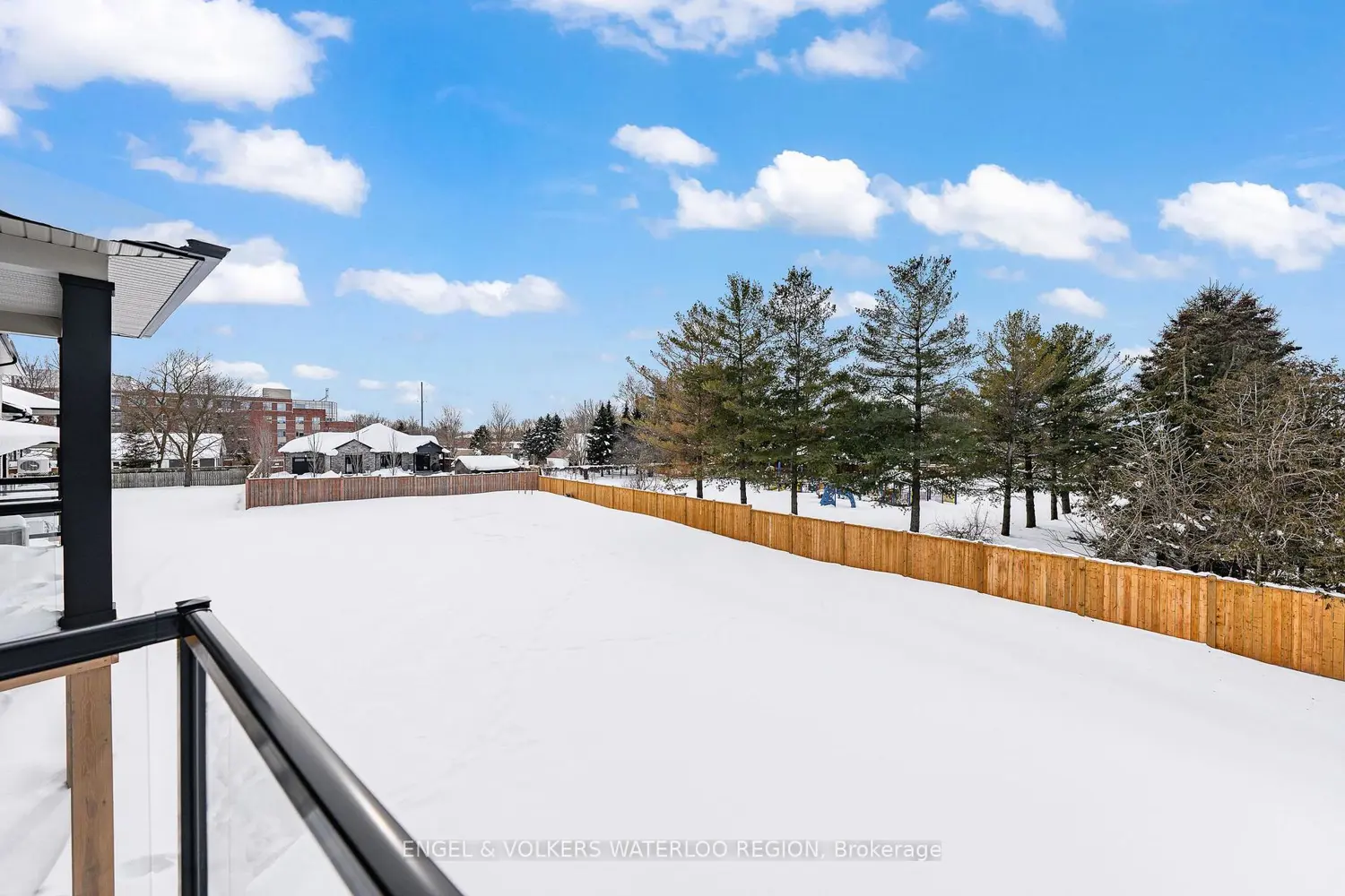 Additional image 19 of 3202 Vivian Line 49