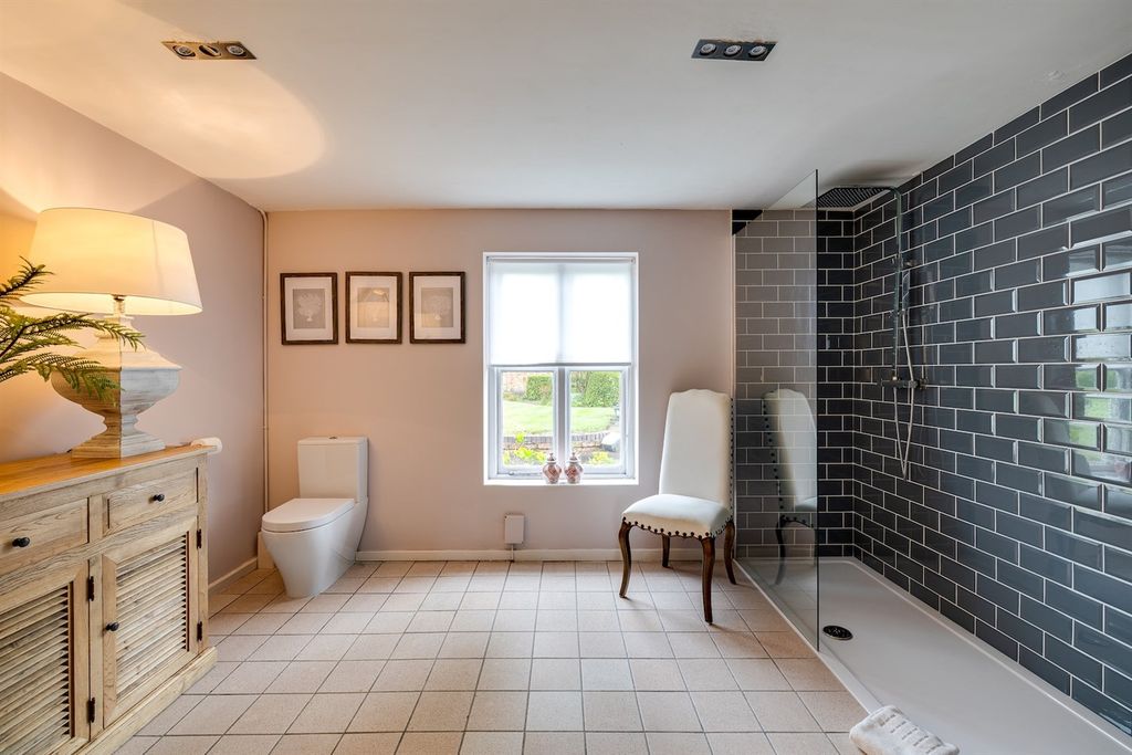 Additional image 21 of 6 bed detached house for saleWhitchurch Road, Milton Green, Chester CH3