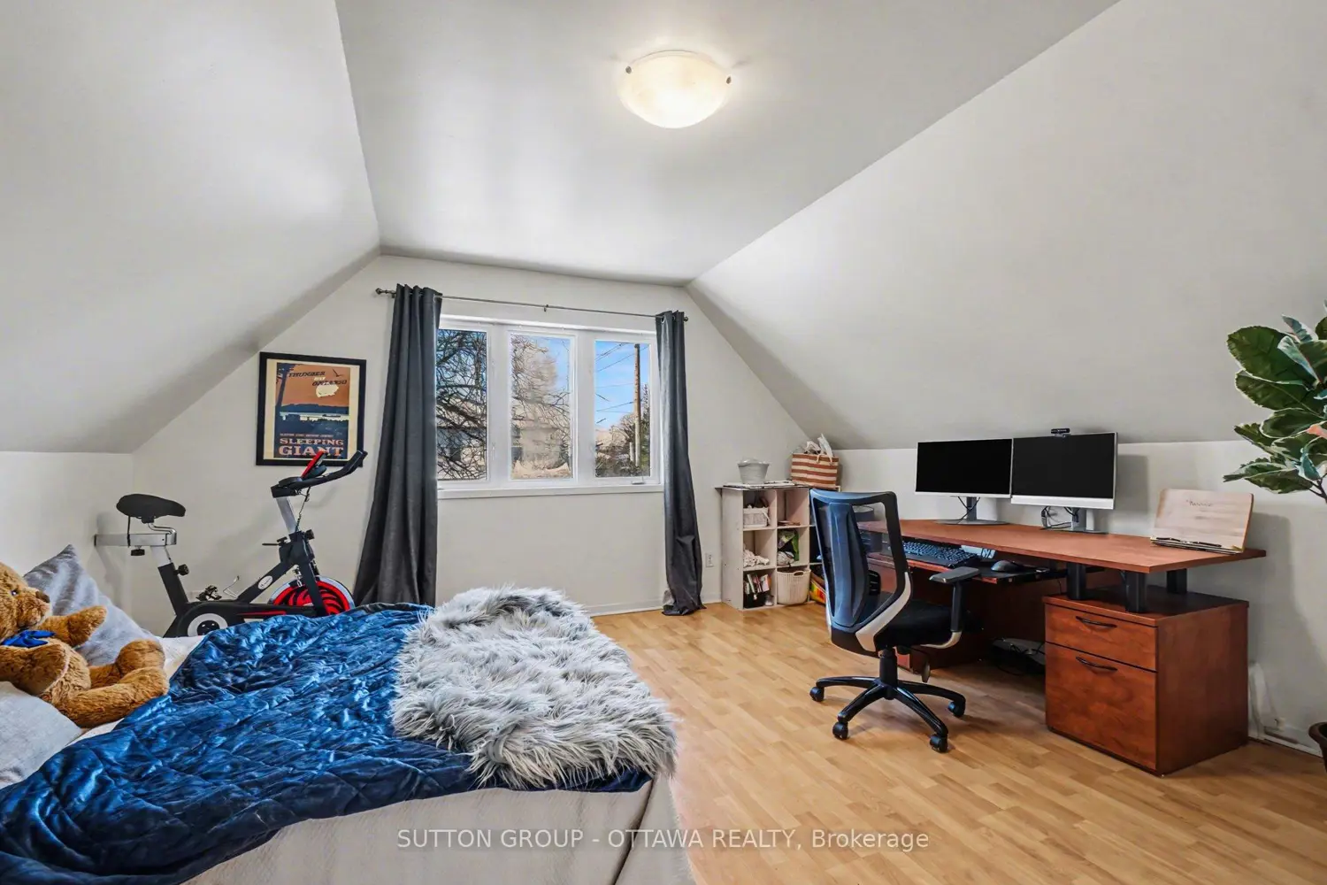 Additional image 10 of 90 Withrow Avenue