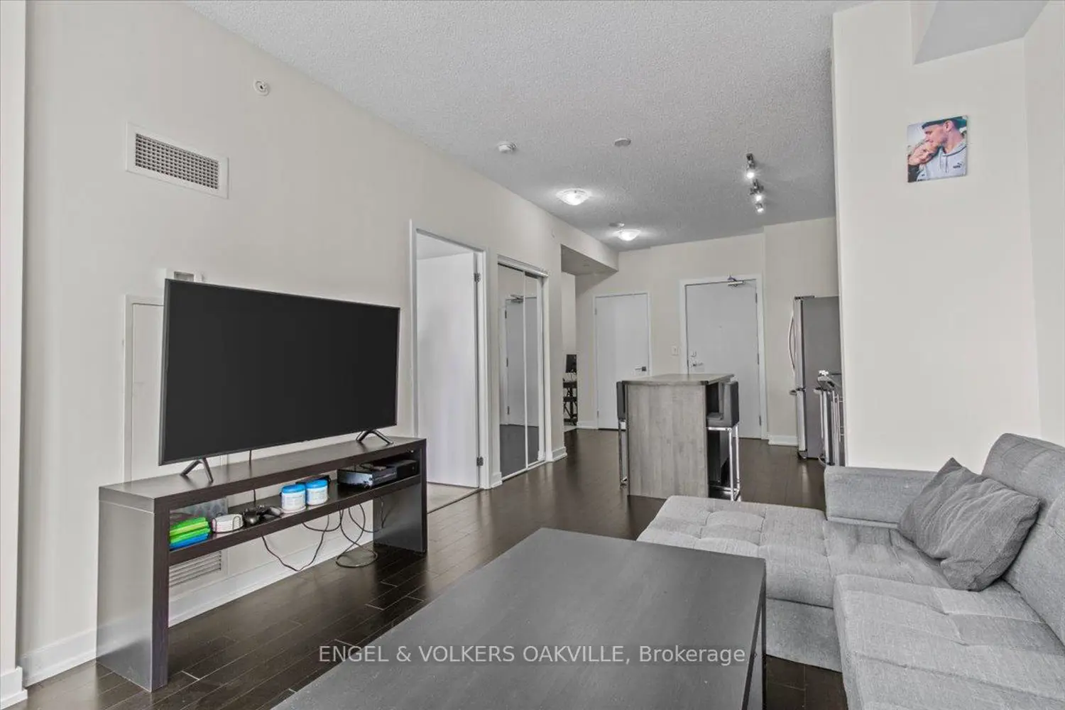 Additional image 9 of 510 Curran Place 1105