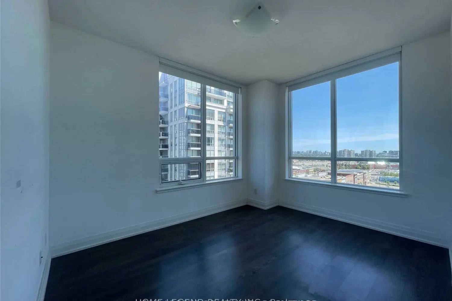 Additional image 6 of 75 North Park Road 1105