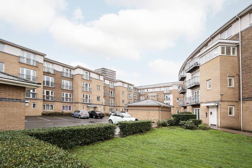 Additional image 8 of 2 Bed Flat, London, E1, N1 7GU