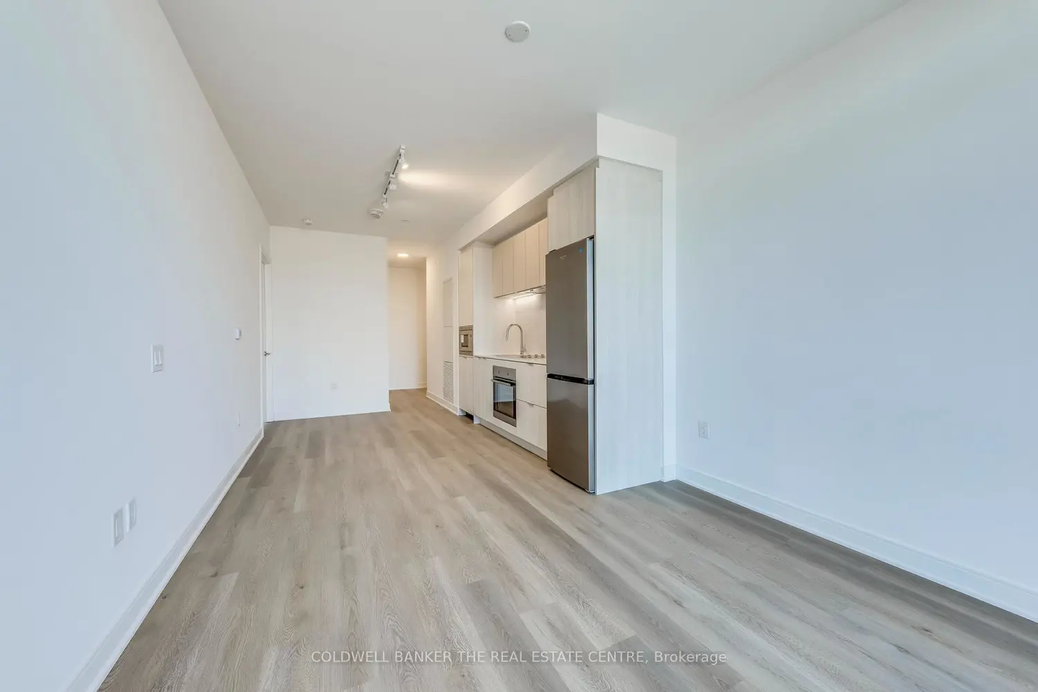 Additional image 11 of 86 Dundas Street 709