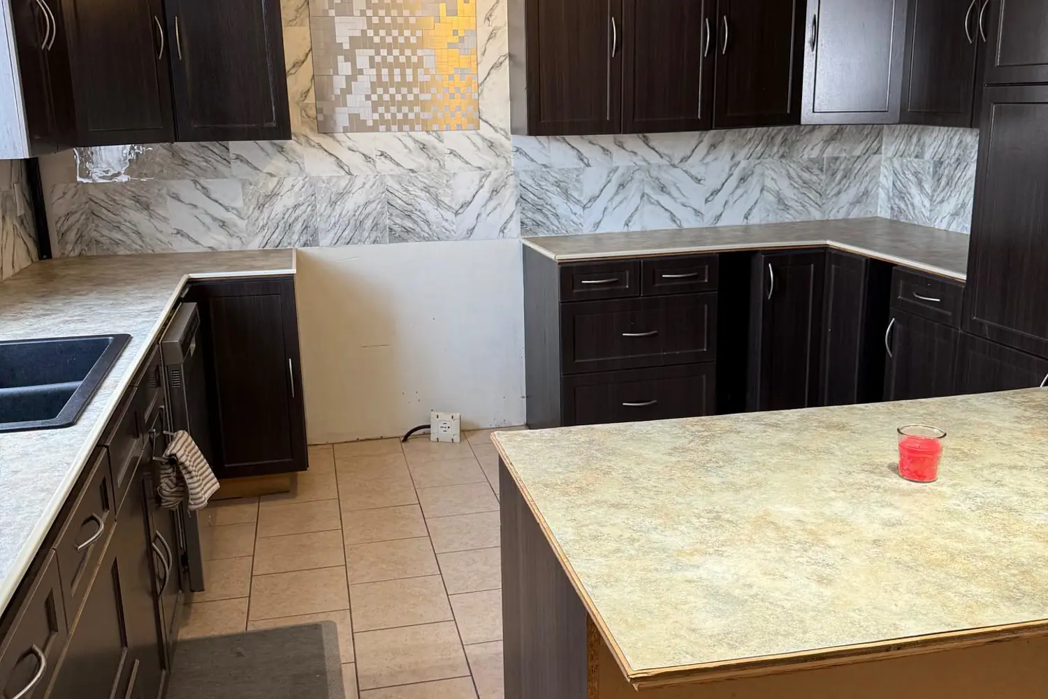 Additional image 3 of 373 Commercial Avenue