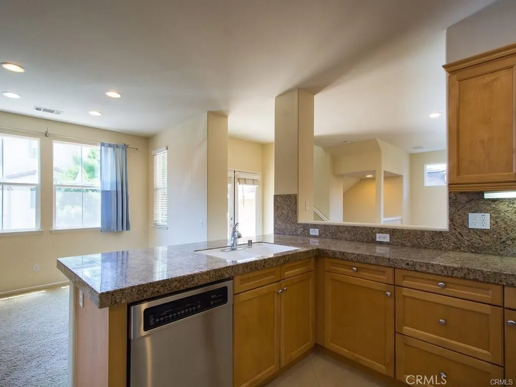 Additional image 5 of 7 Silvermaple, Irvine, CA 92618