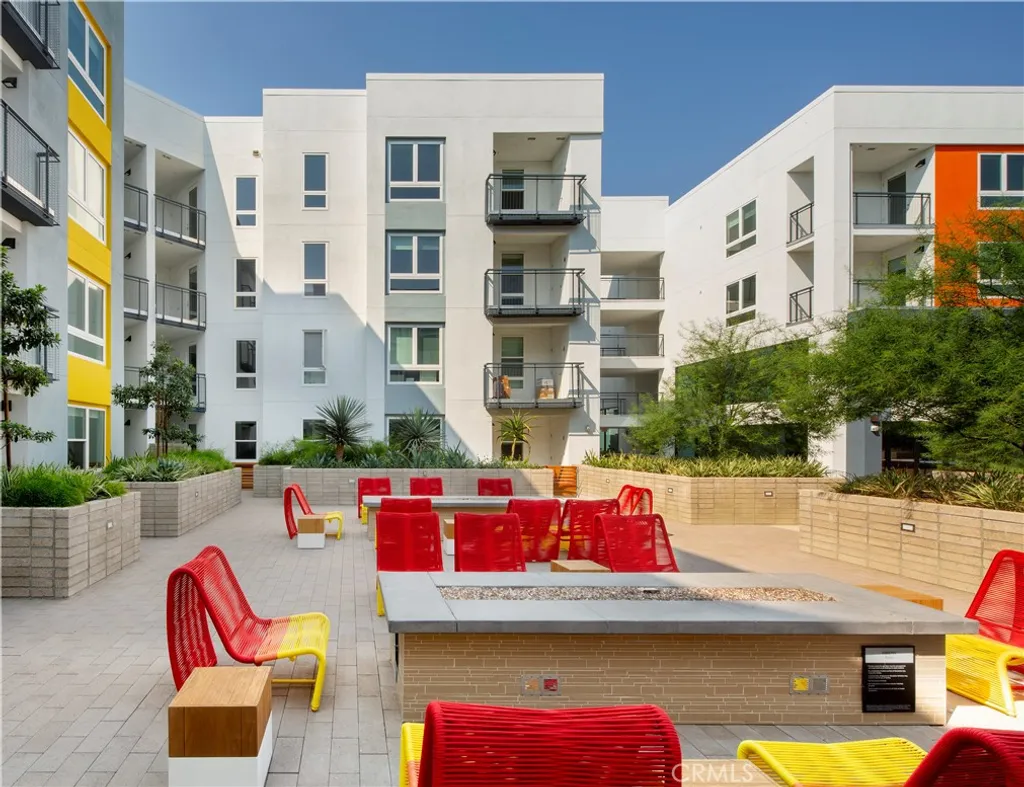 Additional image 15 of 19535 Nordhoff Street Unit 35-106, Northridge, CA 91324