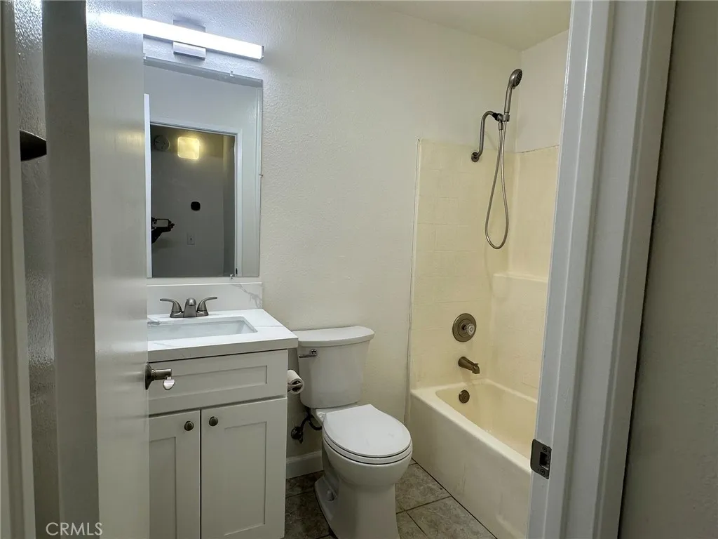 Additional image 27 of 29 Picazo, Rancho Santa Margarita, CA 92688