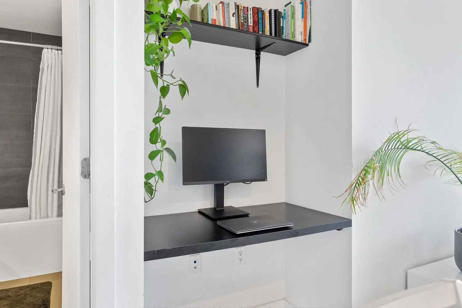 Additional image 8 of 170 Bayview Avenue 305