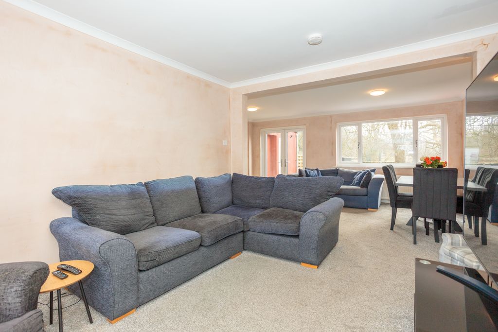 Additional image 2 of 3 bed detached house for saleGlencaple Avenue, Dumfries DG1