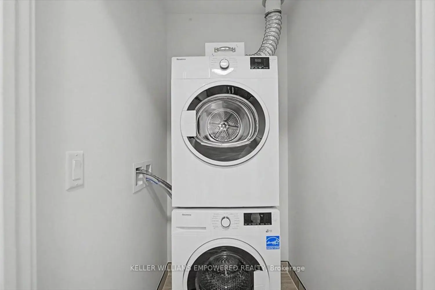 Additional image 18 of 25 Wellington Street 2202