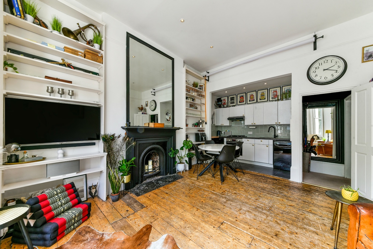 Additional image 3 of 2 Bed Flat, Lancaster Road, W11, N1 7GU