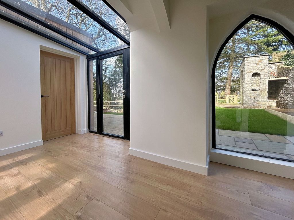 Additional image 4 of 1 bed property for saleHigh Street, Thornbury BS35