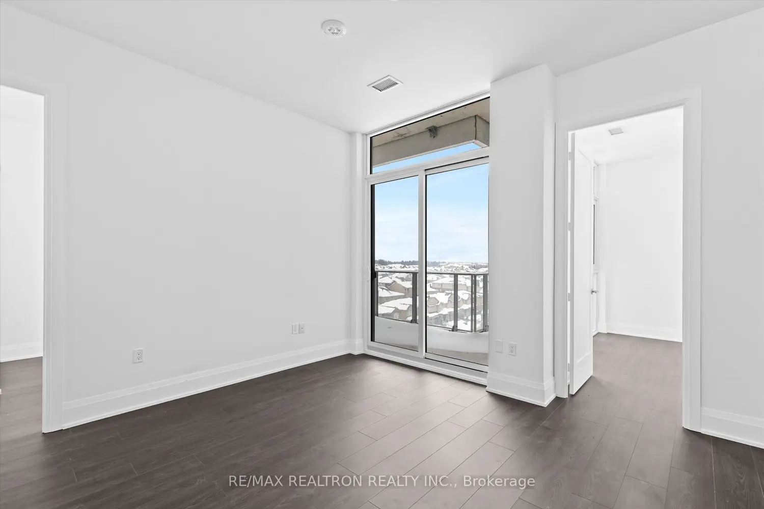 Additional image 8 of 412 Silver Maple Road Ph120