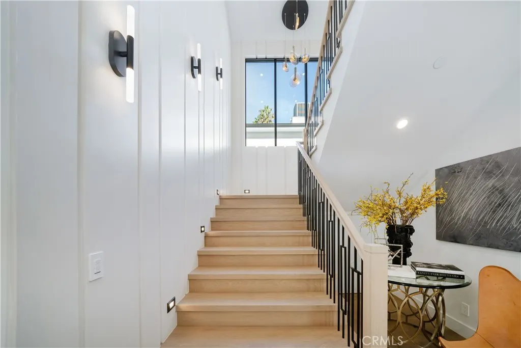 Additional image 6 of 12207 Valleyheart Drive, Studio City, CA 91604