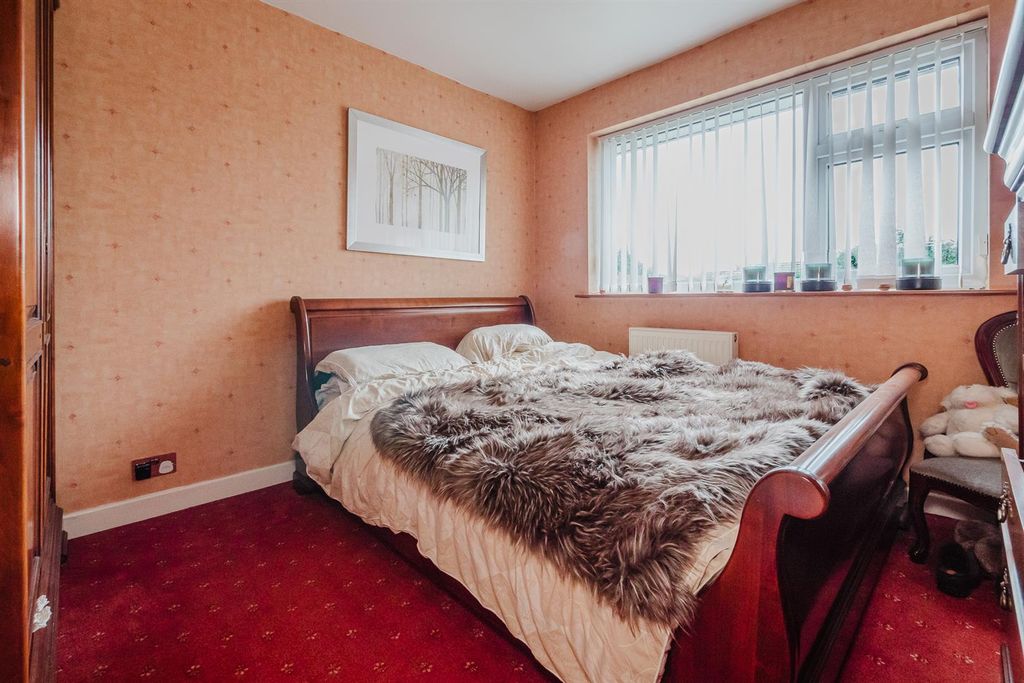 Additional image 10 of 3 bed semi-detached house for saleConway Close, Knutsford WA16