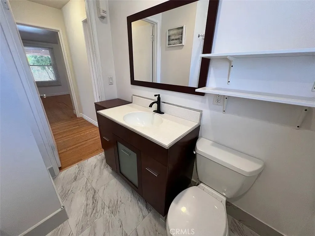 Additional image 28 of 9711 Hayvenhurst Ave, Northridge, CA 91343