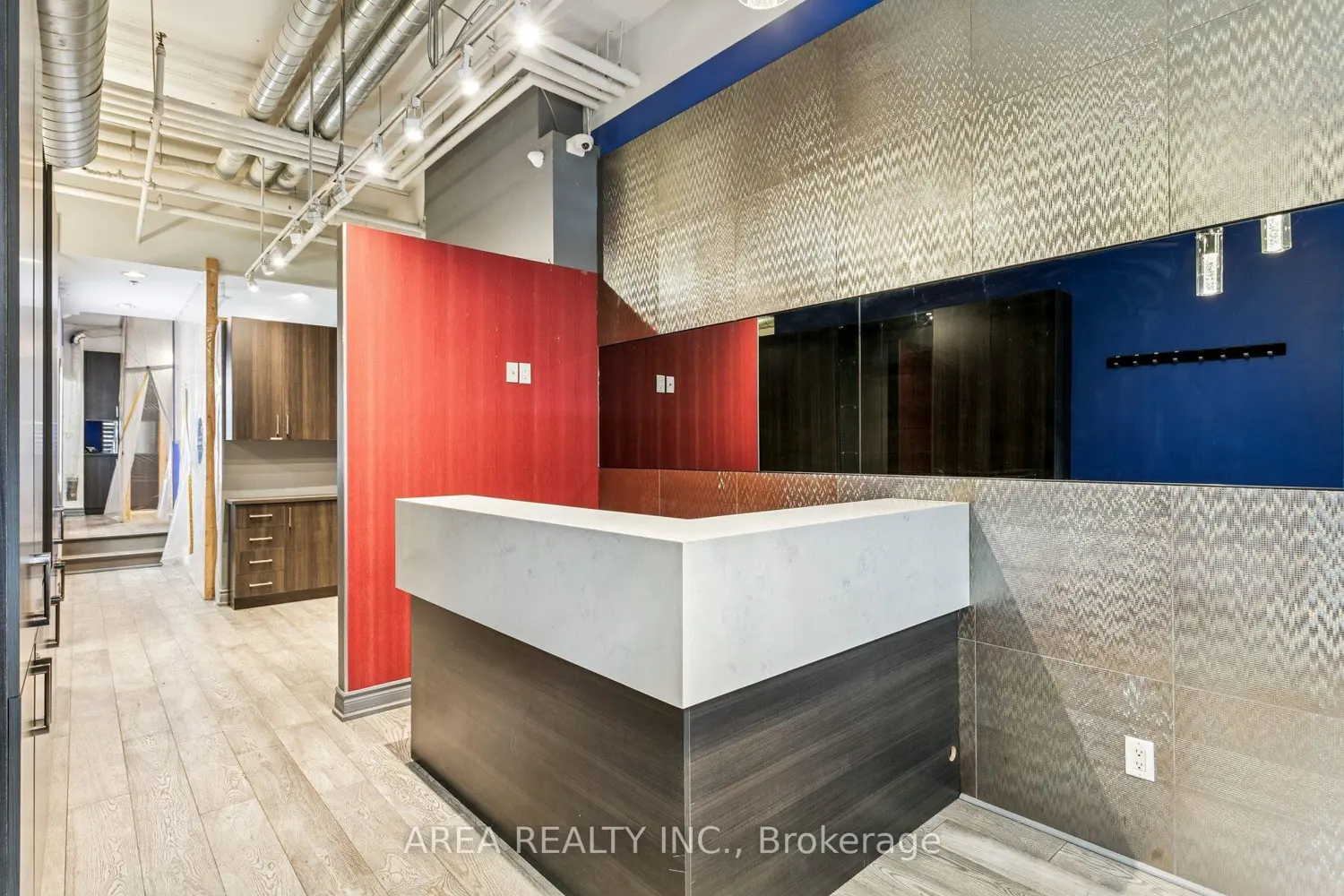 Additional image 4 of 101 Mccaul Street