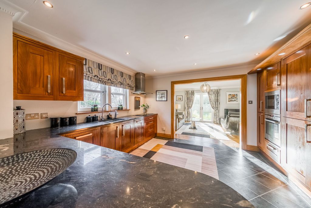 Additional image 6 of 5 bed detached house for sale2c Albert Street, Helensburgh G84