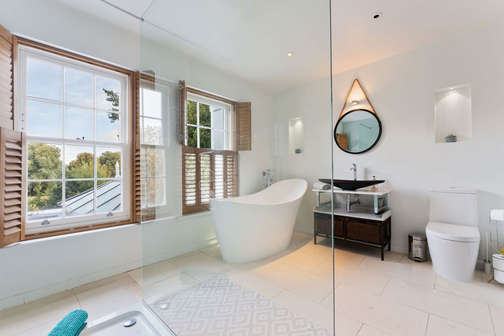 Additional image 34 of 6 bed detached house for saleWatersmeet Road, Salisbury SP2